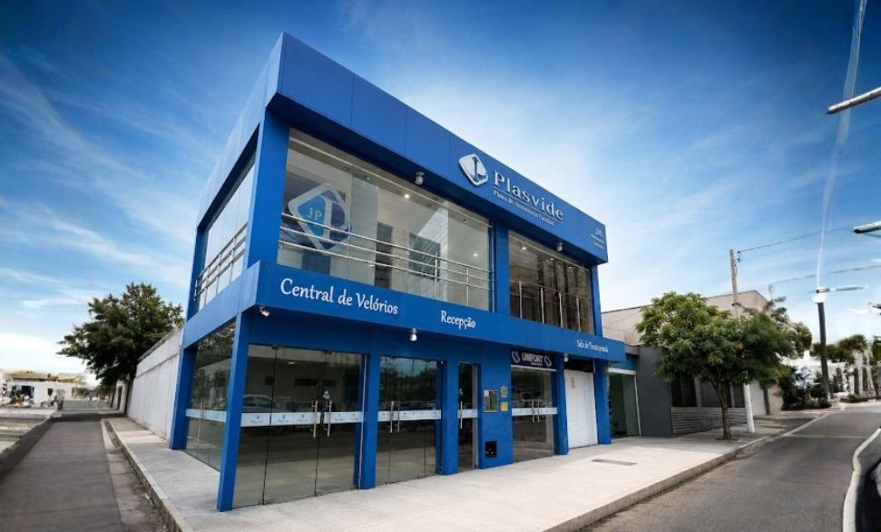 Fachada da unidade Plasvide JP em Maceió, Alagoas